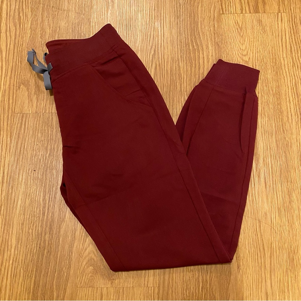 NWT Zamora Jogger